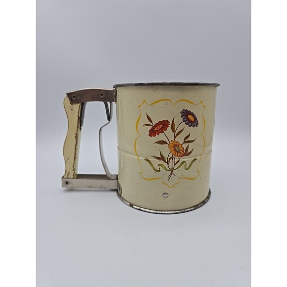 Androck Hand-i-Sift 3 Screen Flour Sifter Flowers Daisy Wood Handle Vtg - Works - Picture 3 of 12